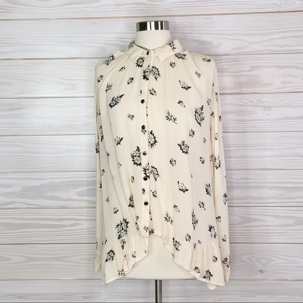 Free People Size S Womens Button Down shirt